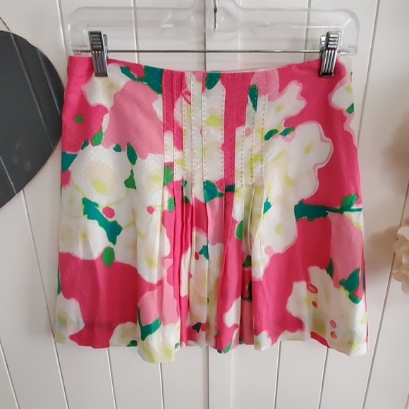 Lilly Pulitzer Dresses & Skirts - Lilly Pulitzer Floral Skirt EUC